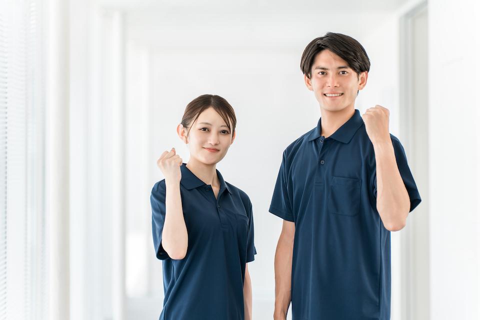 【介護 正職員】：介護職員を募集しております
